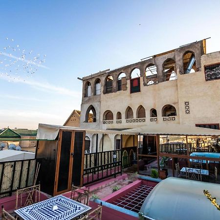 Riad Skilffo Fes Luaran gambar