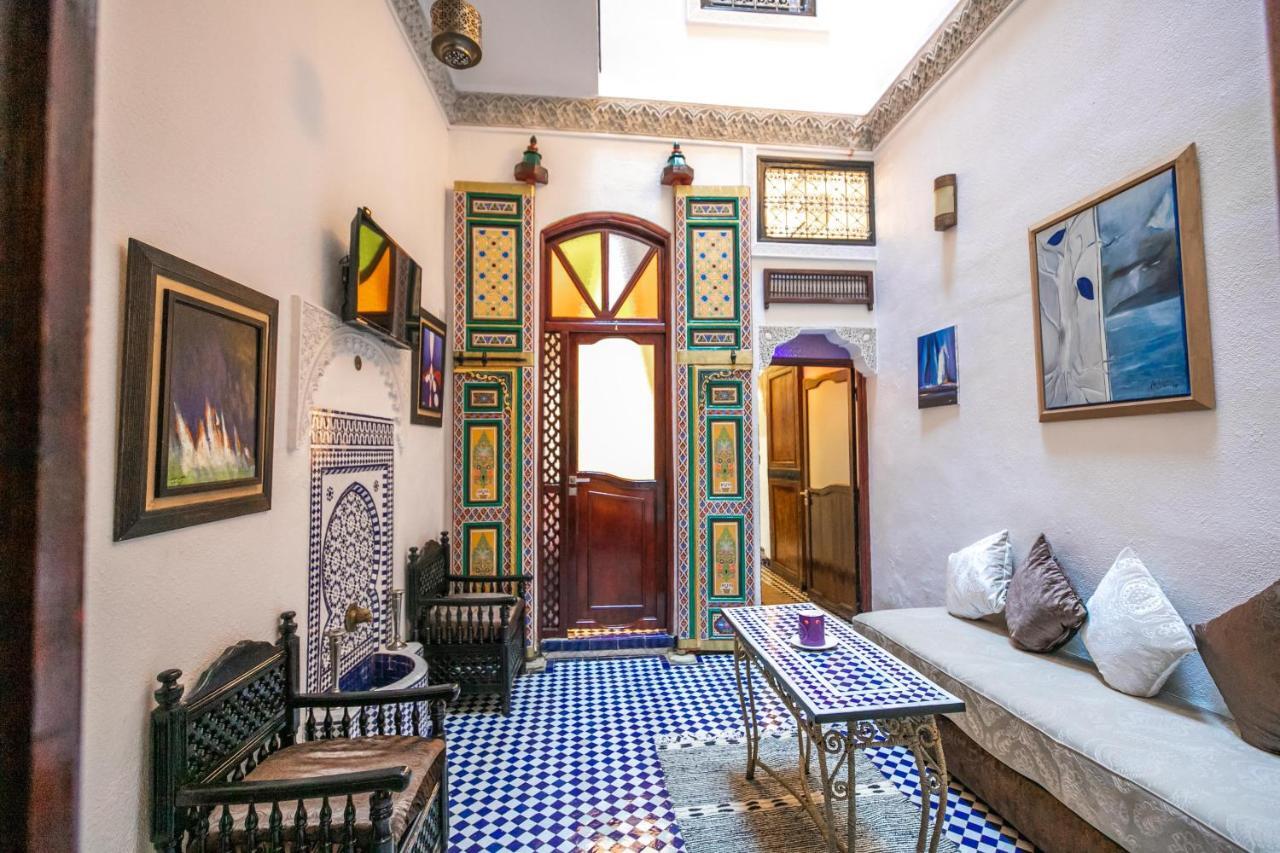 Riad Skilffo Fes Luaran gambar