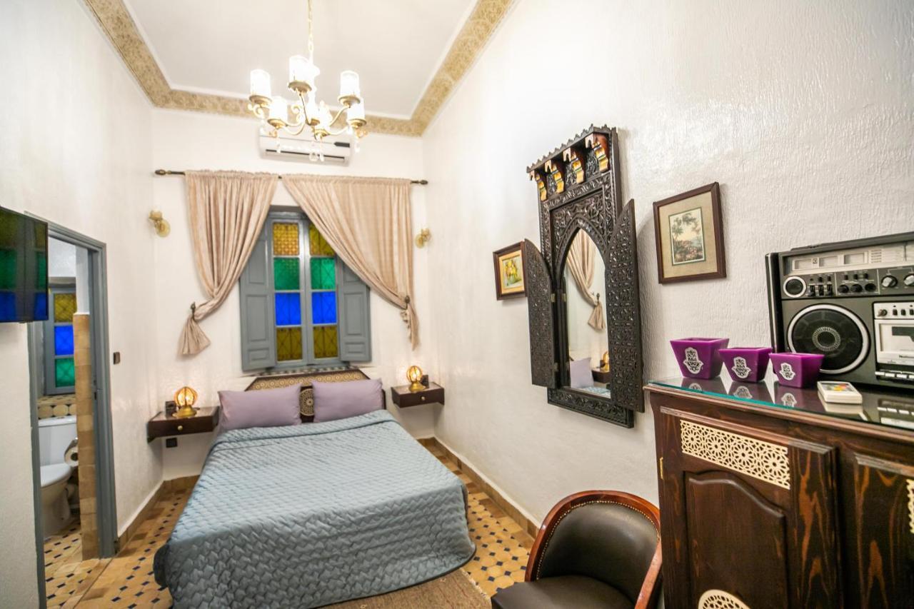 Riad Skilffo Fes Luaran gambar