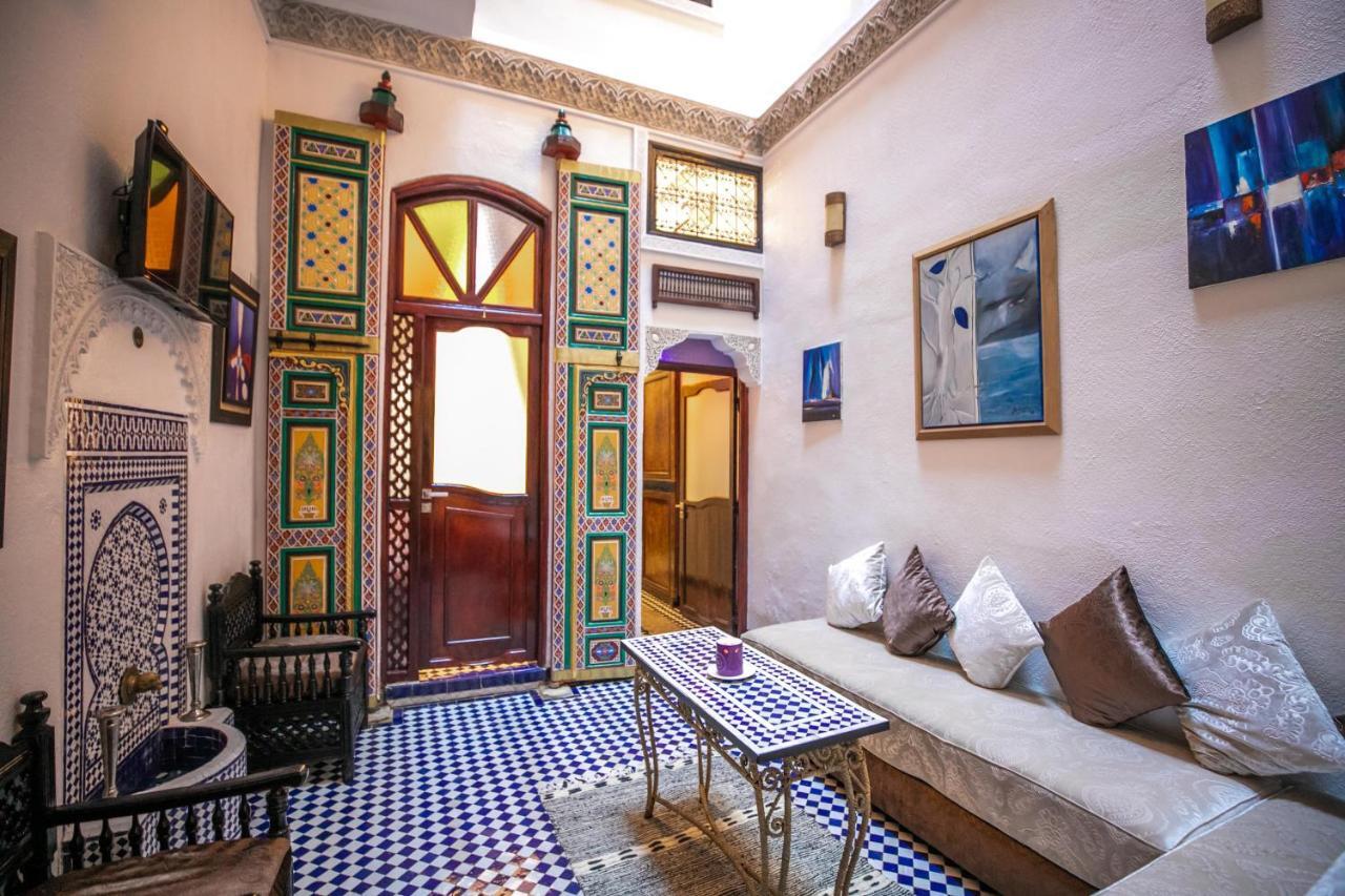 Riad Skilffo Fes Luaran gambar