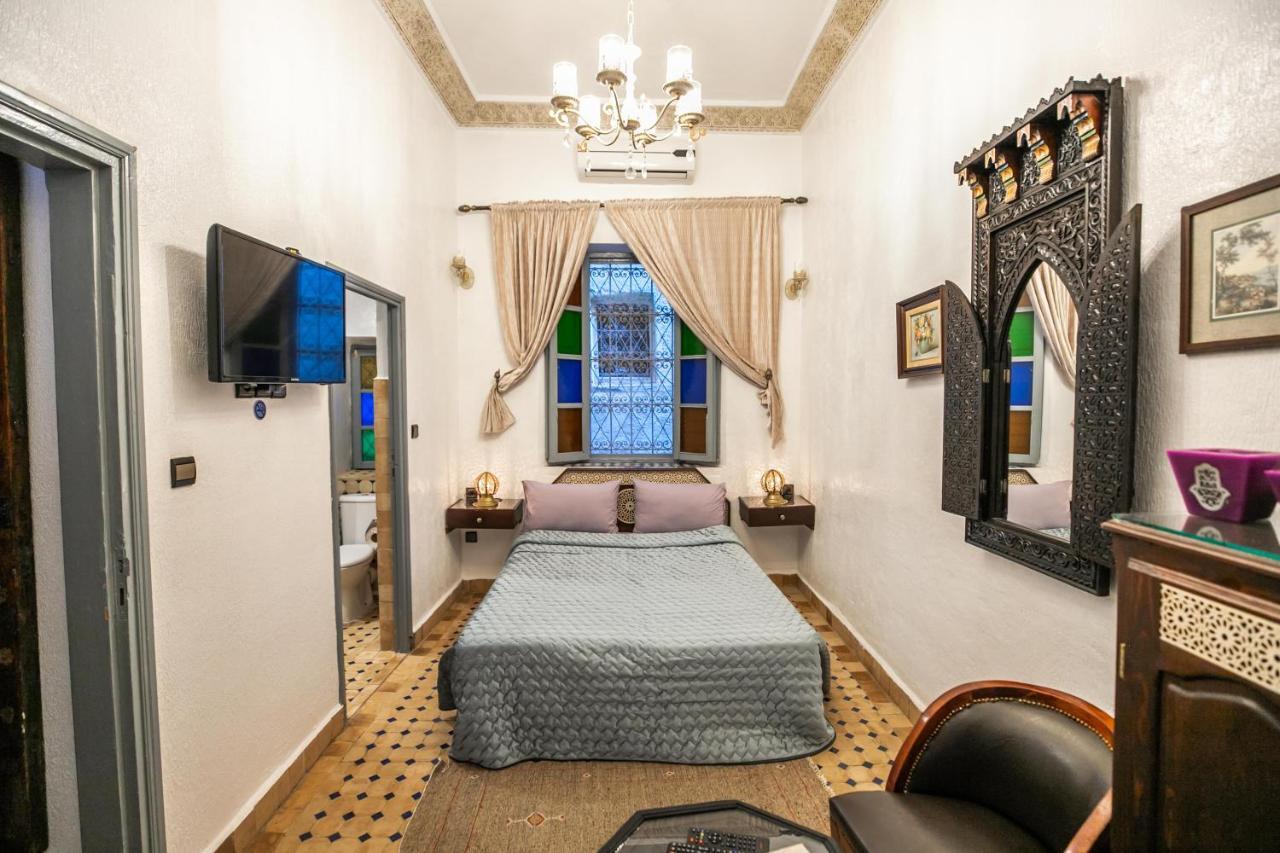 Riad Skilffo Fes Luaran gambar